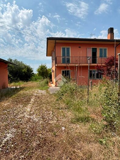 Casa quadrilocale in vendita in Via Bosco, Correzzola