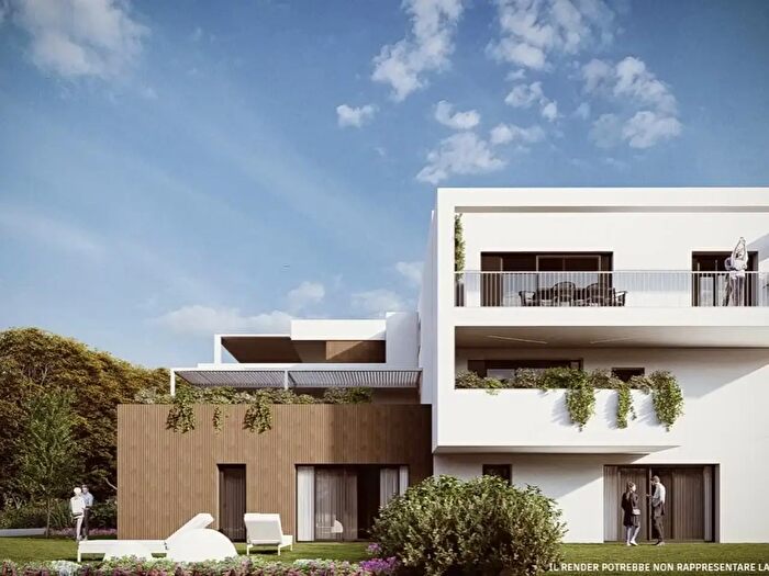 Appartamento quadrilocale in vendita in Via Giacomo Dina, Conegliano