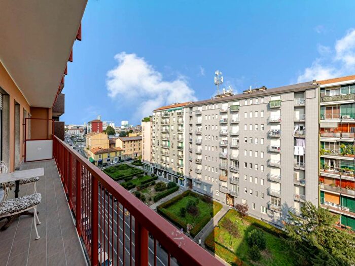 Appartamento bilocale in affitto in Via Giuseppe Ripamonti, Vigentino Fatima, Milano
