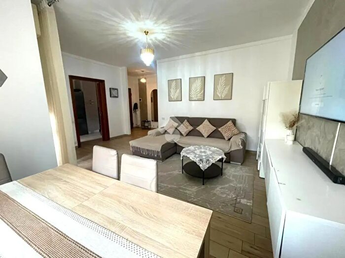 Appartamento quadrilocale in vendita in Via Serra di Porto, Pavullo Nel Frignano