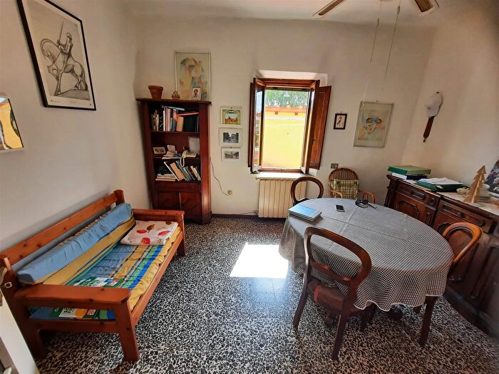 Appartamento trilocale in vendita in Figline E Incisa Valdarno, Figline e Incisa Valdarno