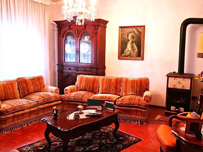 Appartamento con 7 locali in vendita in Cordenons