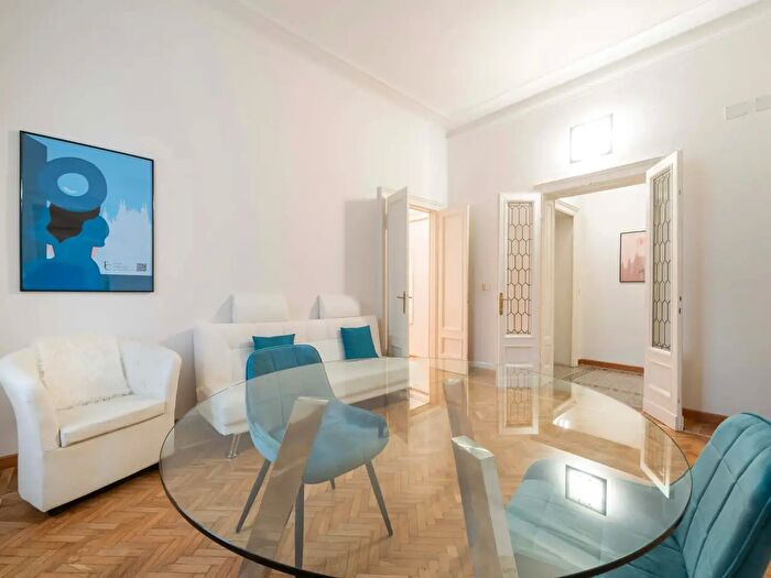 Appartamento monolocale in affitto in Via Francesco Sforza, Milano