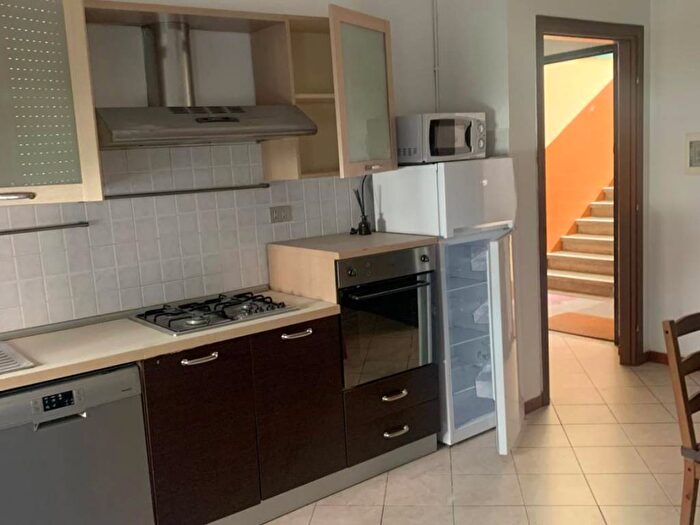 Appartamento bilocale in affitto in Via Luigi Calamatta, Porta Vittoria, Milano