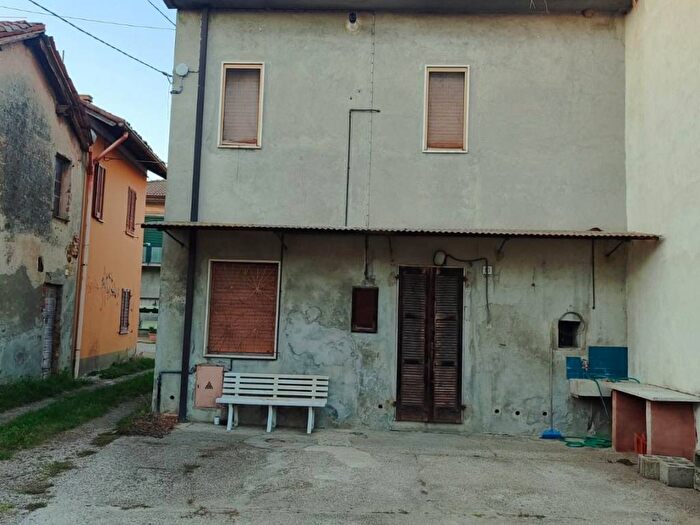 Casa trilocale in vendita in Via San Giuseppe, Inverno, Inverno e Monteleone