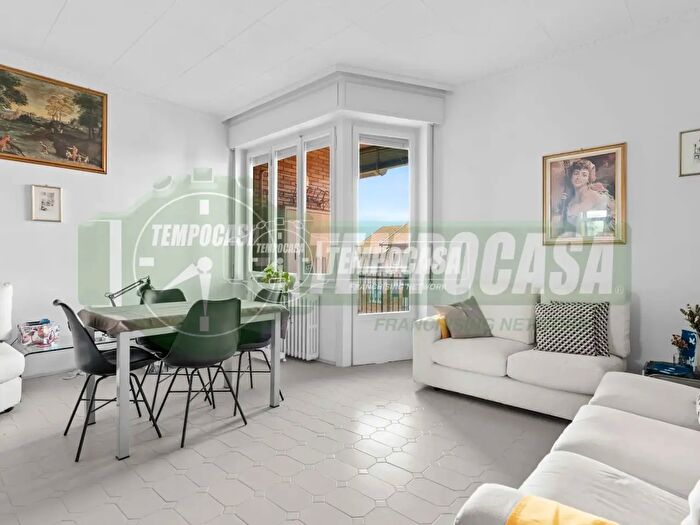 Appartamento trilocale in vendita in Milano
