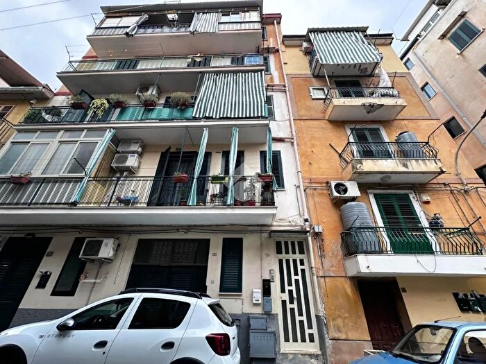 Appartamento trilocale in vendita in Via B Manfredi, Monreale