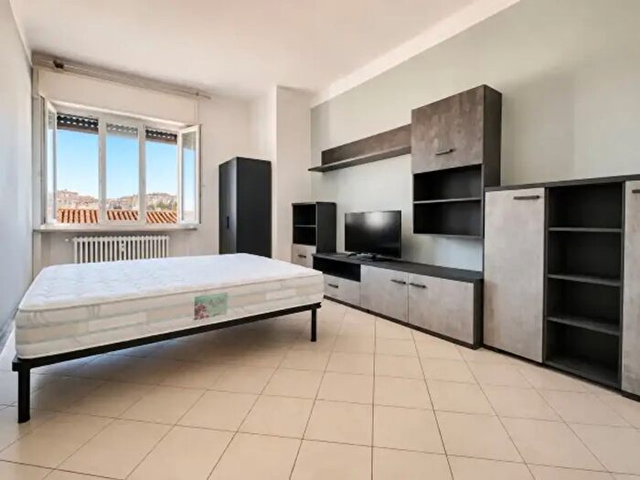 Appartamento monolocale in affitto in Valenza