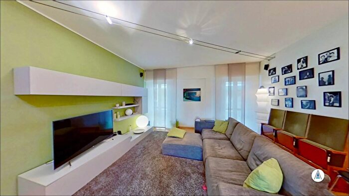 Appartamento trilocale in vendita in Via San Paolo Pavia, Pavia