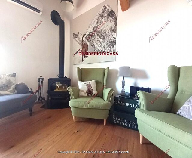 Casa con 6 locali in vendita in Petralia Soprana