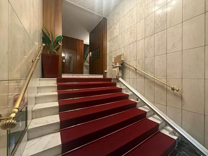 Appartamento trilocale in affitto in Via Privata Belgirate, Maggiolina, Milano