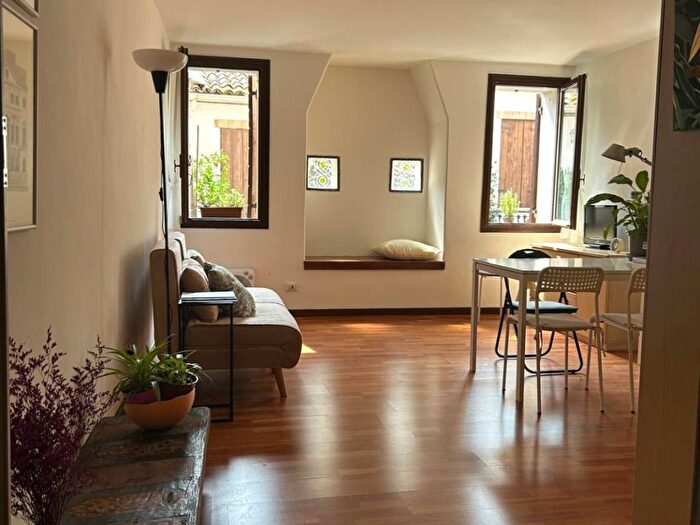 Appartamento monolocale in affitto in Duomo, Treviso