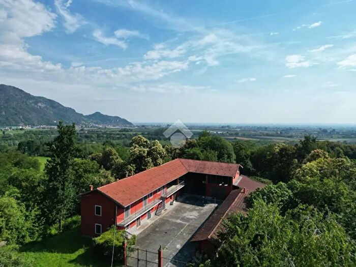 Casa con 8 locali in vendita in Via Meira Bianca, Martiniana Po