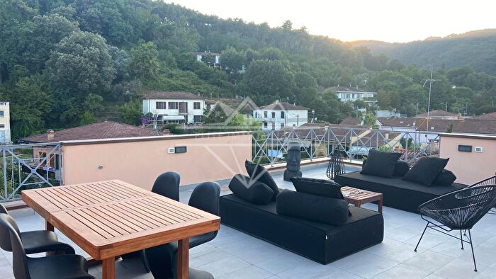 Appartamento trilocale in vendita in Ameglia