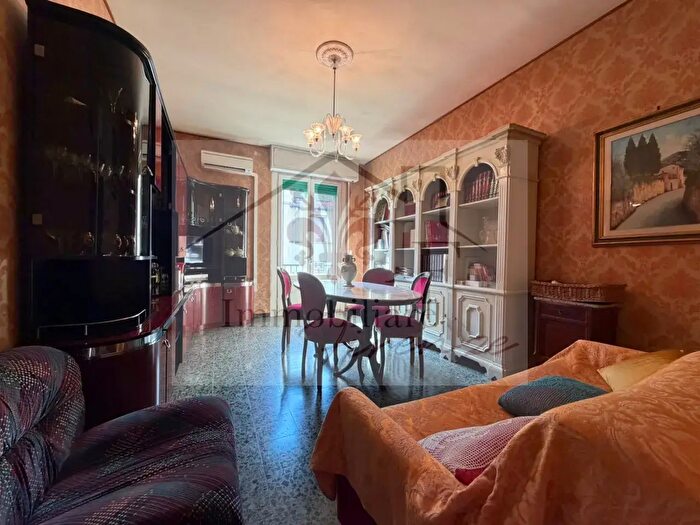 Appartamento quadrilocale in vendita in Via Mario Roselli Cecconi, Firenze