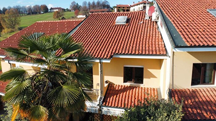 Appartamento con 5 locali in vendita in Via Creusa, Saluzzo