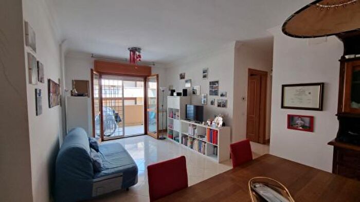 Appartamento bilocale in vendita in Via Carlo Ludovico Bragaglia, Roma