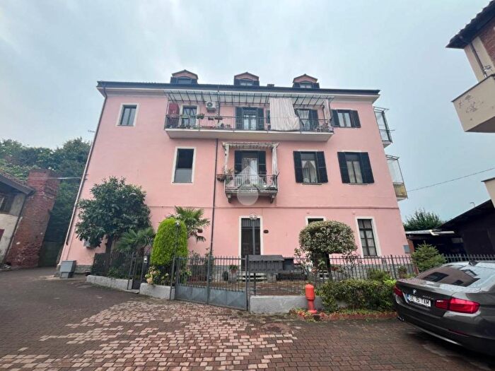 Appartamento trilocale in affitto in Via molino colombini, Tabona Borgo Nuovo, Pinerolo