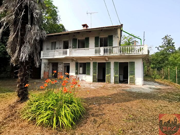 Casa con 15 locali in vendita in Regione Carlevè, Villarbasse