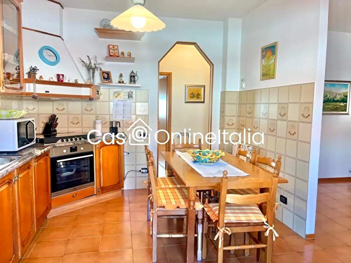 Appartamento quadrilocale in vendita in Via Emilio Alessandrini Signa, Signa