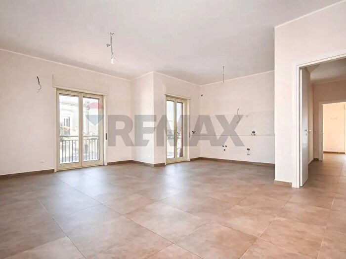 Appartamento con 5 locali in vendita in Via Palermo, Catania