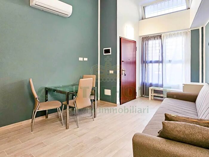 Appartamento bilocale in vendita in Via Sant'Uguzzone, Milano
