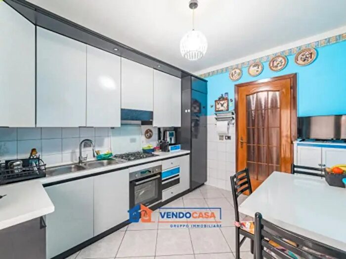 Appartamento quadrilocale in vendita in Via Alba, Santa Vittoria DAlba