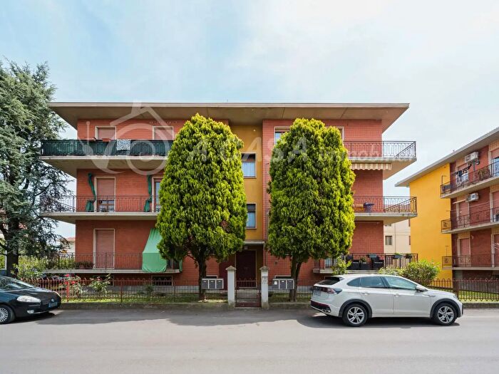 Appartamento trilocale in vendita in Via d Crema, Noceto