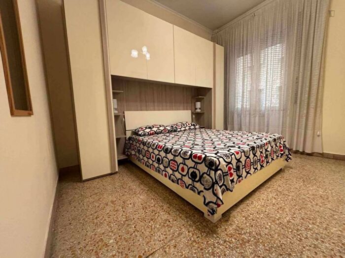 Appartamento bilocale in affitto in Via Girolamo Benzoni, Garbatella, Roma