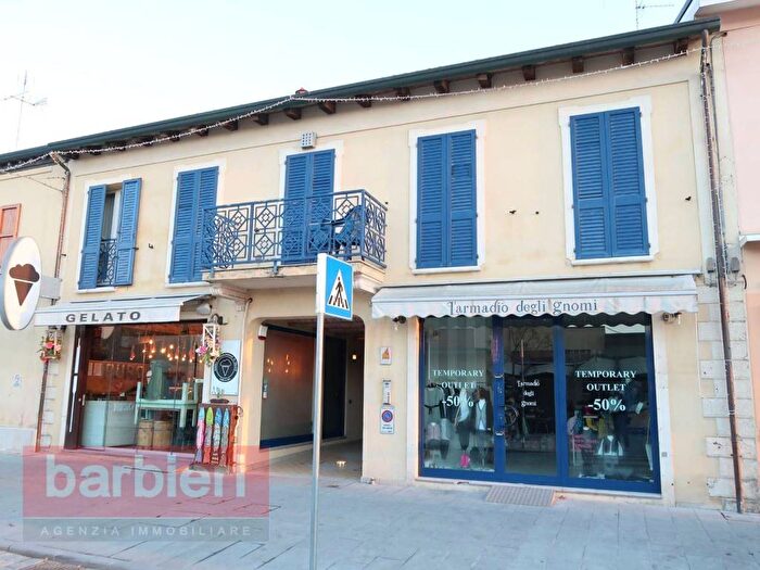 Appartamento trilocale in affitto in via Nazario Sauro, Centro, Cervia