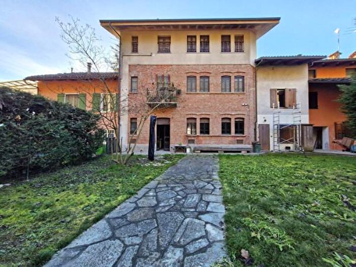 Appartamento quadrilocale in vendita in Località Canton Sandri, Monteu Roero