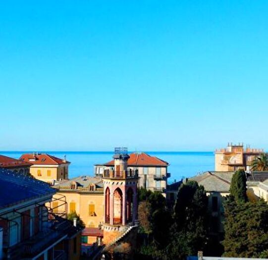 Appartamento con 5 locali in affitto in Levanto