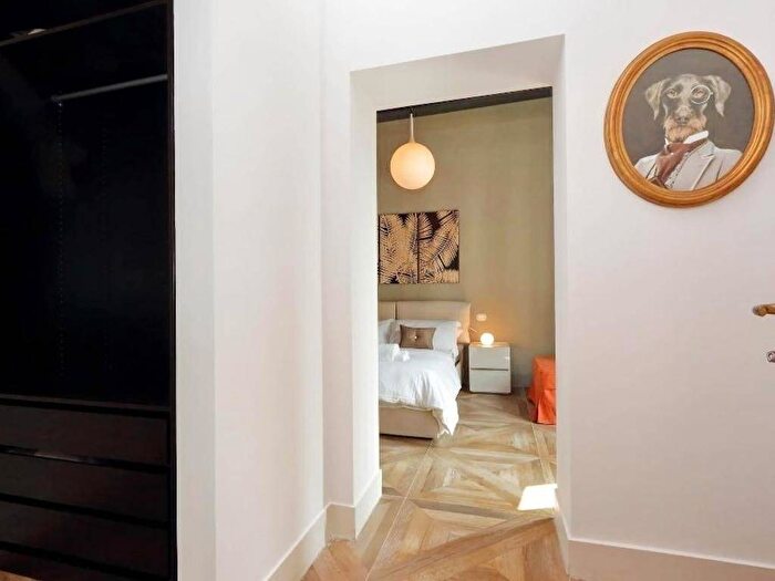 Appartamento bilocale in affitto in Via del Basilico, Barberini, Roma