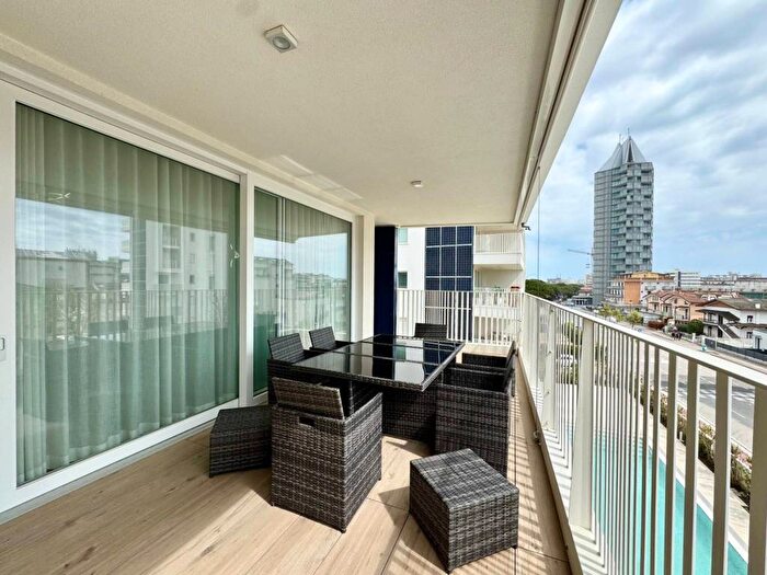 Appartamento trilocale in affitto in Via Cordevole, Lido Centro Ovest, Jesolo