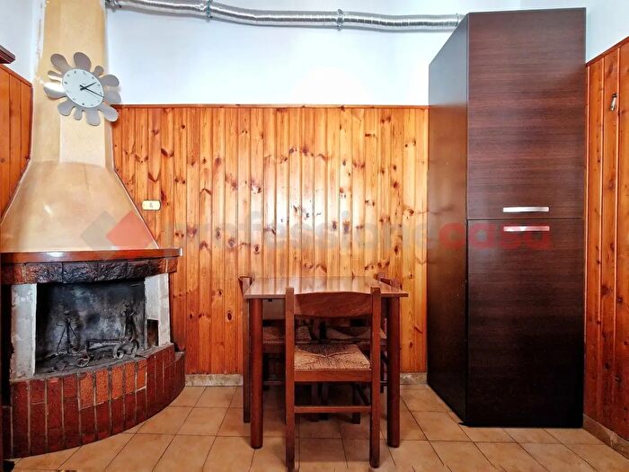 Casa quadrilocale in vendita in Corso Sallustio, Pizzoli