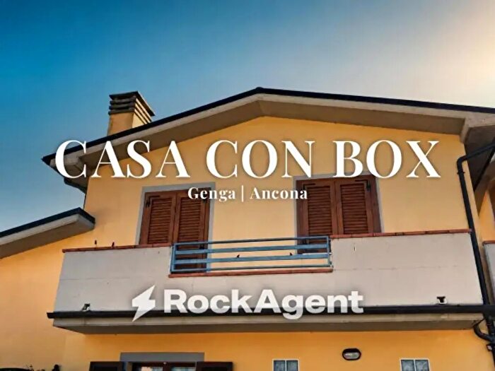 Appartamento trilocale in vendita in Frazione Isola Centipera, Genga