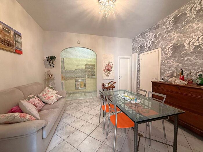 Appartamento trilocale in affitto in Via Giovanni da Empoli, Lido di Savio Lido di Classe, Ravenna