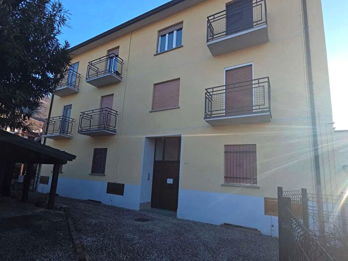 Appartamento bilocale in vendita in Porto Ceresio