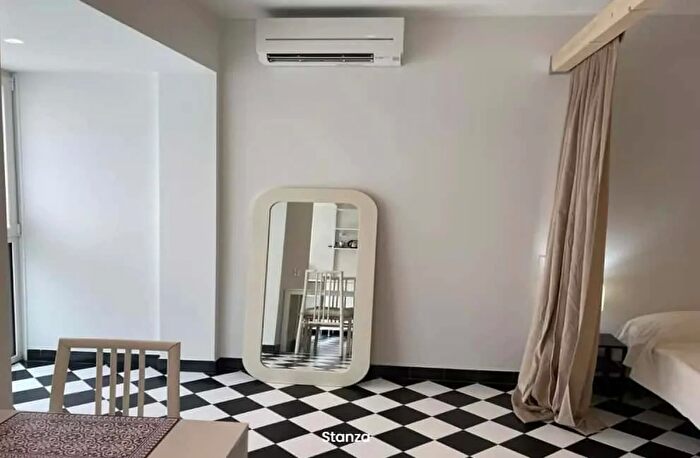 Appartamento monolocale in affitto in Via Privata Chioggia, Milano