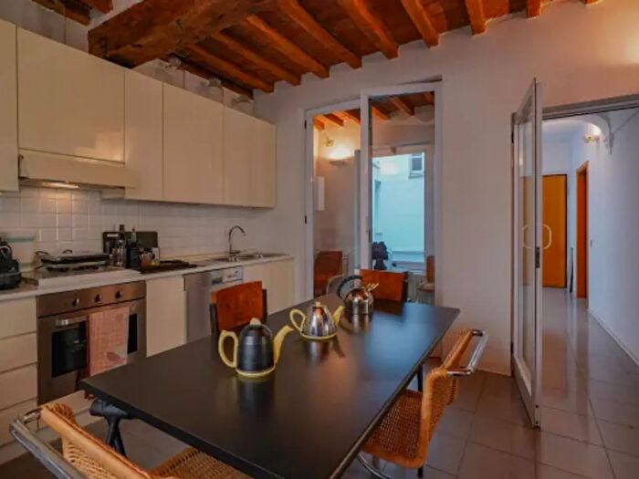 Appartamento trilocale in vendita in Borgo Santa Chiara dAssisi, Parma