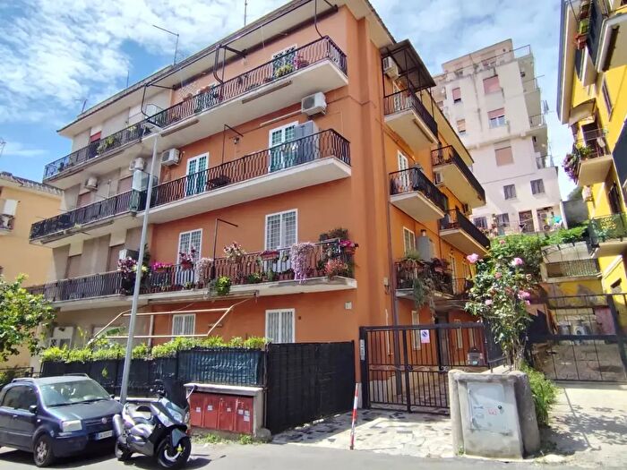 Appartamento bilocale in vendita in Vicolo del Monte delle Capre, Roma