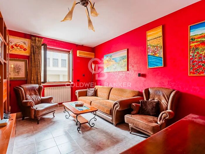 Casa con 5 locali in vendita in Via Ariosto, Galatina