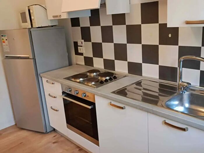 Appartamento monolocale in affitto in Via Palmanova, Milano