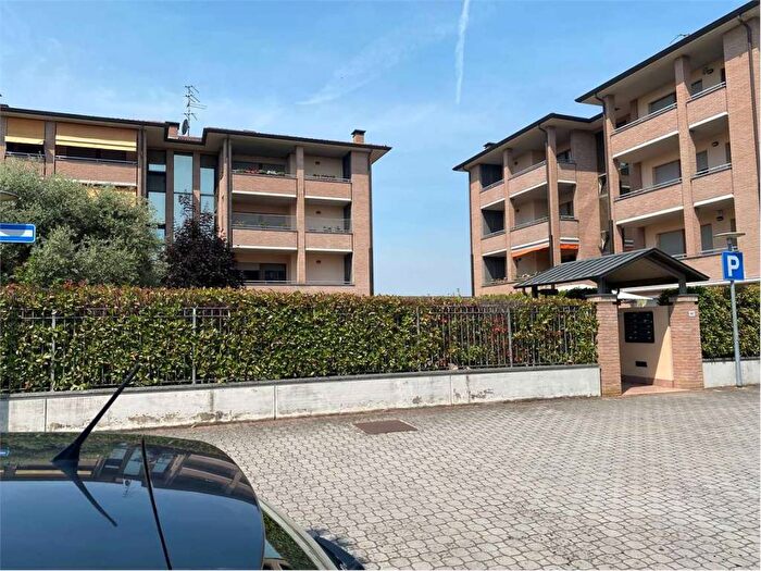 Appartamento bilocale in affitto in Strada Traversetolo, Botteghino Pilastrello, Parma