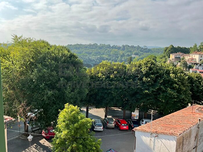 Appartamento con 5 locali in vendita in Via Le Mura, Crespina Lorenzana