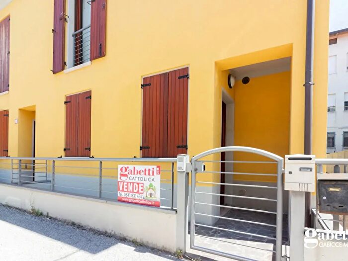 Appartamento trilocale in vendita in Gabicce Mare