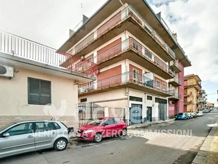 Appartamento trilocale in vendita in Via Nino Martoglio, Misterbianco