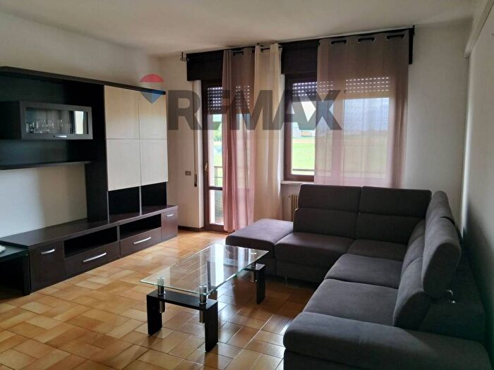 Appartamento con 5 locali in affitto in Centro, Isola Vicentina