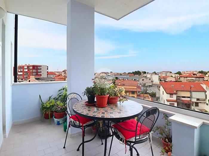 Appartamento quadrilocale in vendita in Via Luigi Polacchi, Pescara