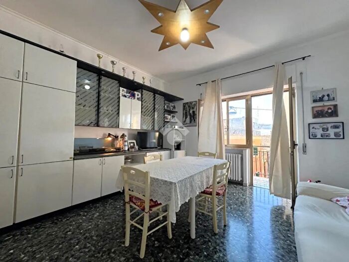 Appartamento trilocale in vendita in Via Principe Umberto di Palese, Bari